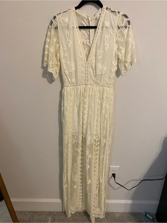 Socialite Dresses & Skirts - Socialite Cream Lace Maxi Dress with Floral Embroidery